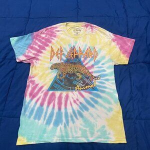 Def Leppard Multi color graphic tee- Medium